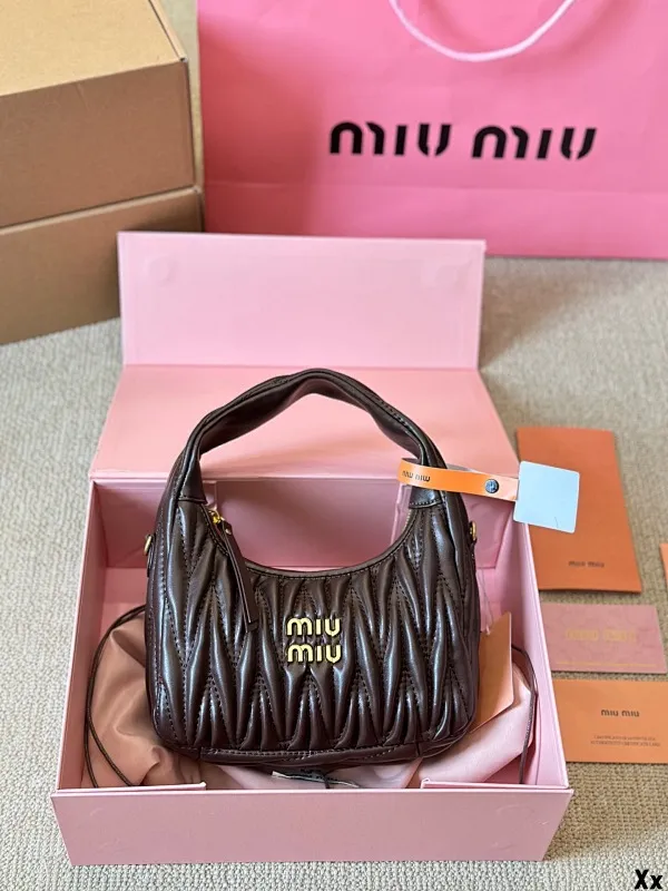All Categories Official Website "Brand Women's Bags" Women's Bags 💙 miumiu 2024 official website new MIUMIU crossbody bag