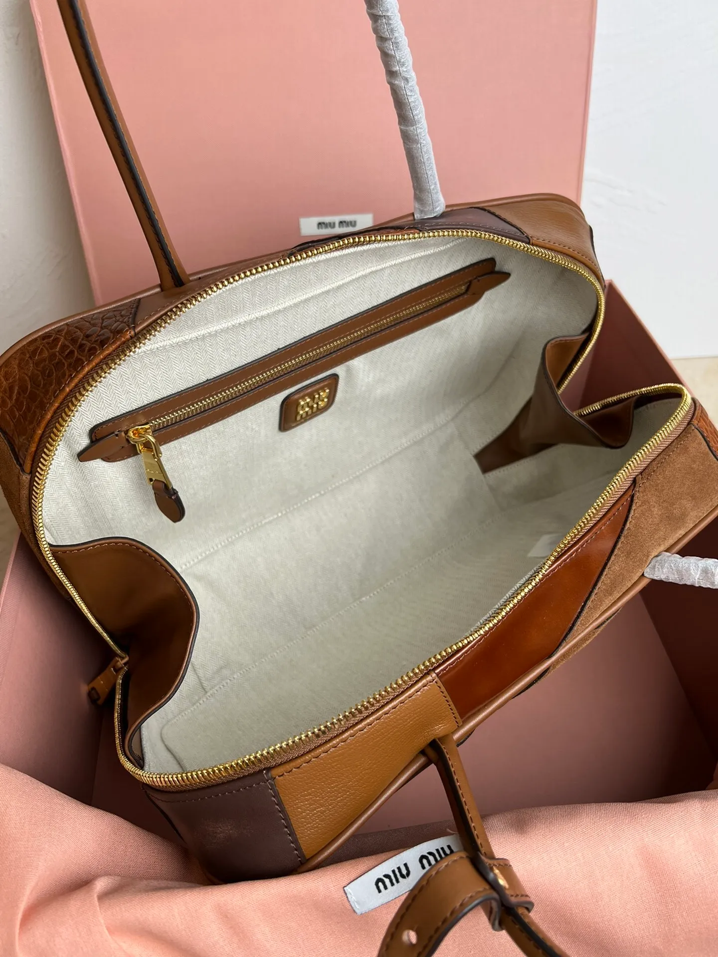 All Categories Official Website "Brand Women's Bags" Women's Bags 💙 miumiu 2026 Official Website MIUMIU Handbags