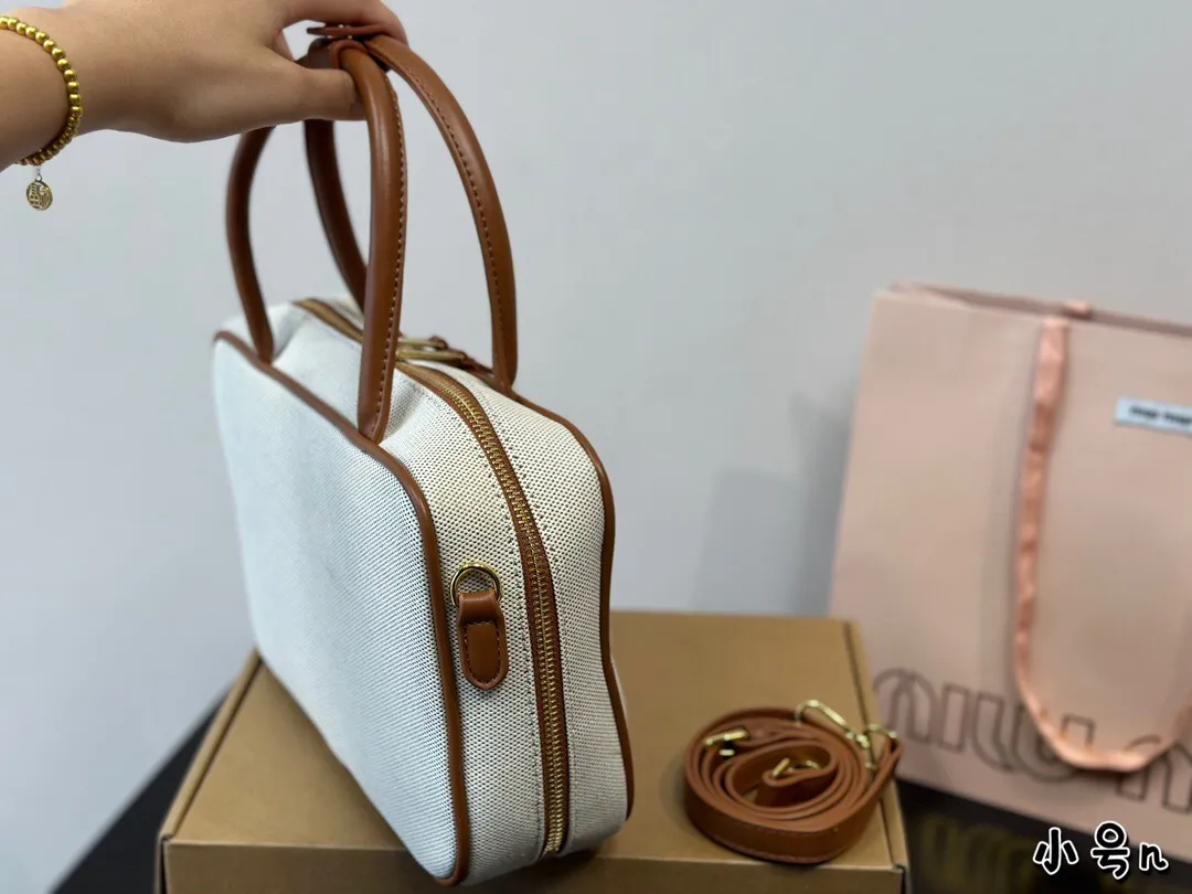 All Categories Official Website "Brand Women's Bags" Women's Bags 💙 miumiu 2024 official website new MIUMIU handbags