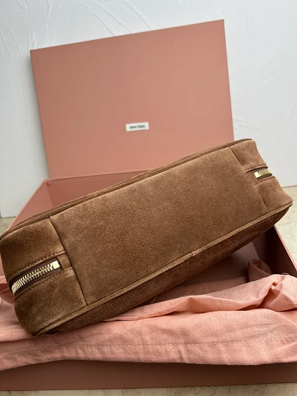 All Categories Official Website "Brand Women's Bags" Women's Bags 💙 miumiu 2026 Official Website MIUMIU Handbags