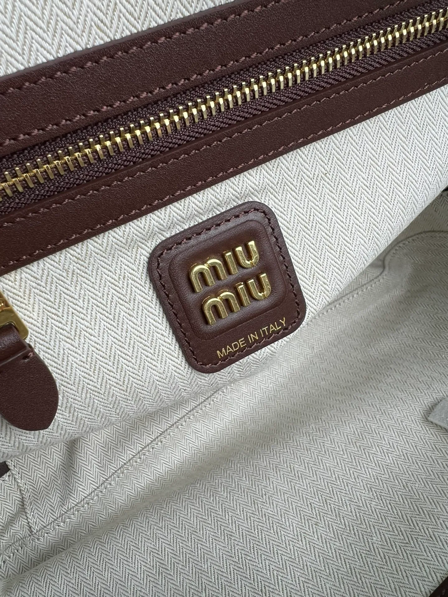 All Categories Official Website "Brand Women's Bags" Women's Bags 💙 miumiu 2026 Official Website MIUMIU Handbags