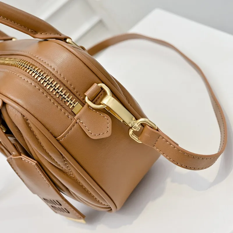 All categories Official website "Brand Women's Bags" Women's Bags 💙 miumiu 2025 new MIUMIU handbags