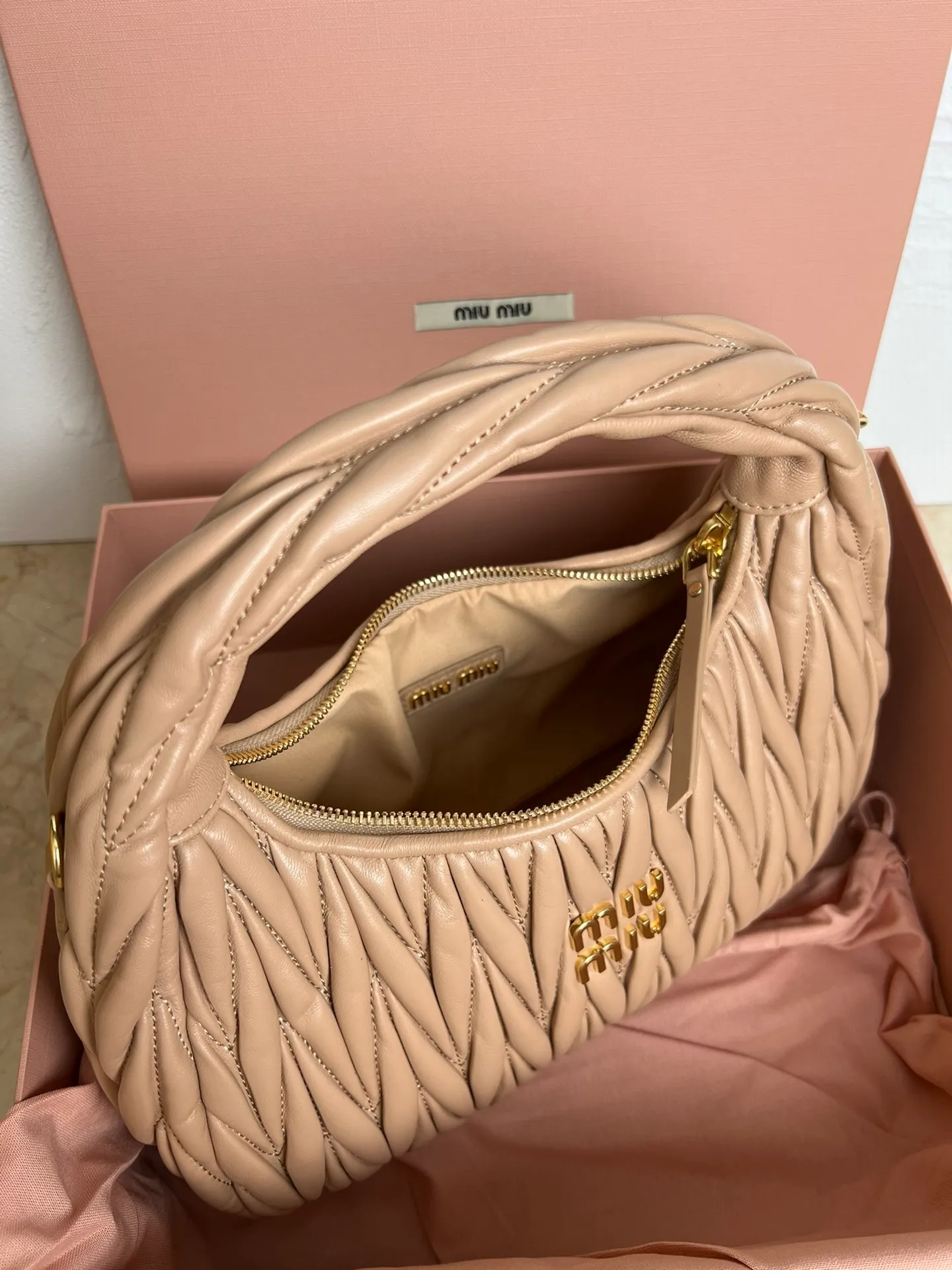 All Categories Official Website "Brand Women's Bags" Women's Bags 💙 miumiu 2026 Official Website MIUMIU Handbags