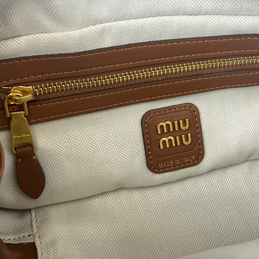 All categories Official website "Brand Women's Bags" Women's Bags 💙 miumiu 2025 new miumiu handbags