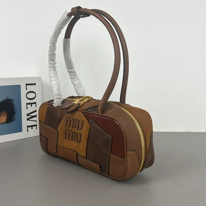 All categories Official website "Brand Women's Bags" Women's Bags 💙 miumiu 2025 new miumiu handbags