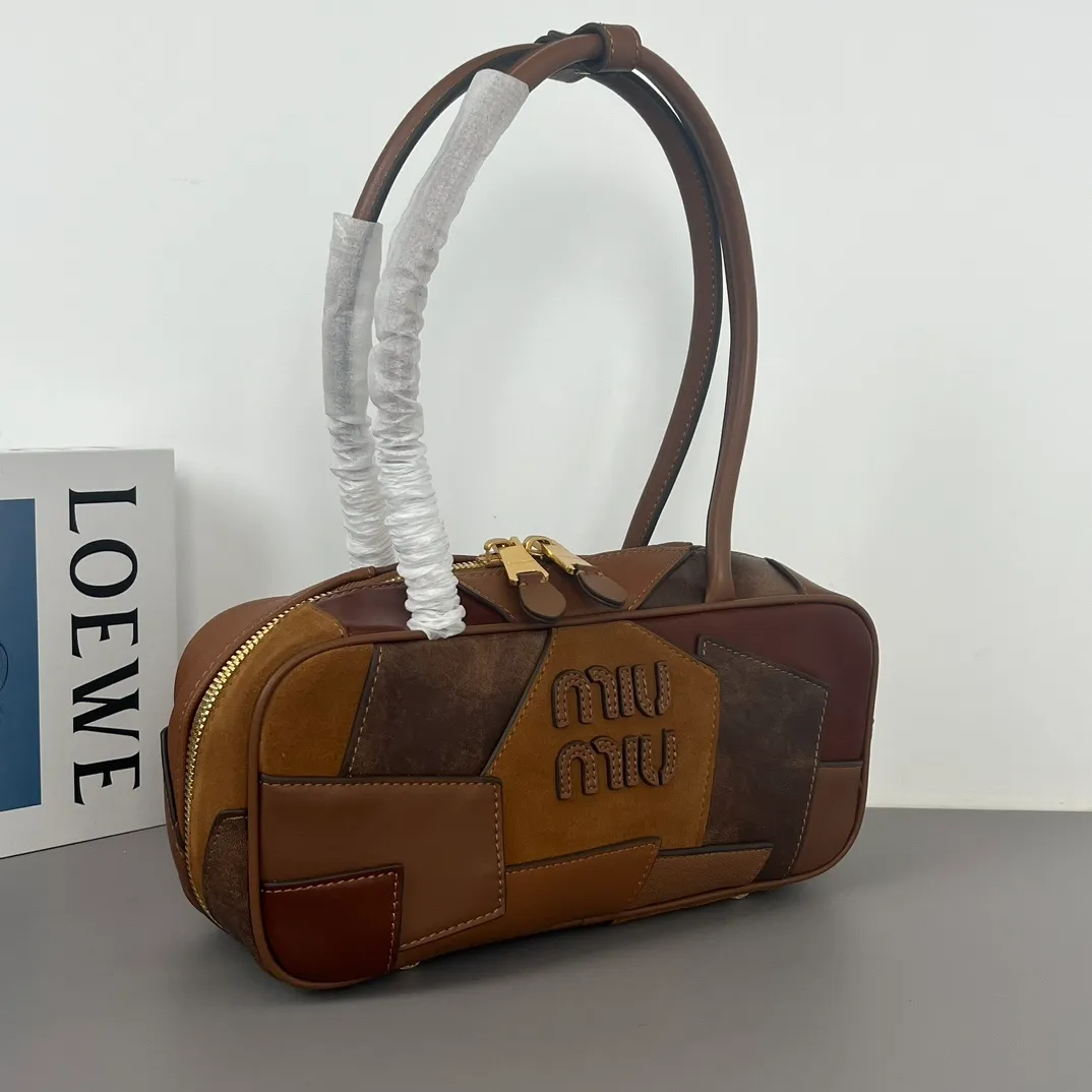 All categories Official website "Brand Women's Bags" Women's Bags 💙 miumiu 2025 new miumiu handbags
