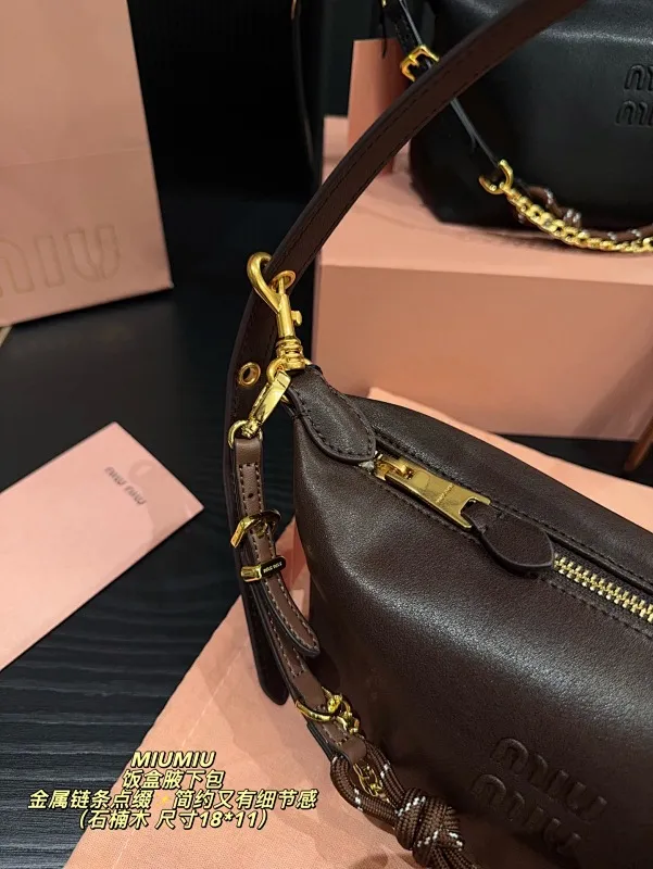All categories Official website "Brand Women's Bags" Women's Bags 💙 miumiu 2025 new MIUMIU lunch box armpit bag