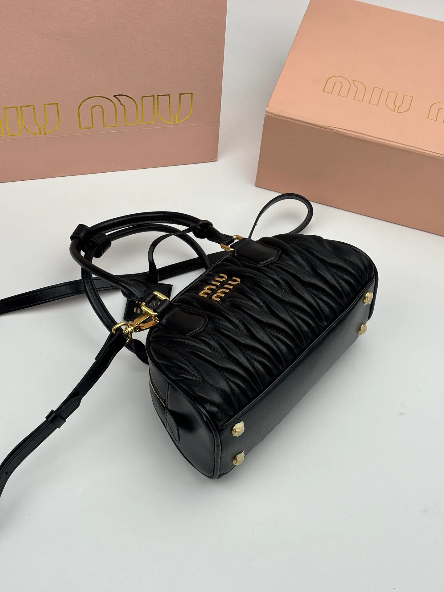 All Categories Official Website "Brand Women's Bags" Women's Bags 💙 miumiu 2026 Official Website MIUMIU Crossbody Bag
