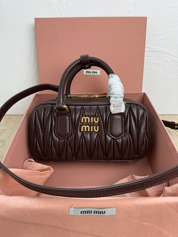 All Categories Official Website "Brand Women's Bags" Women's Bags 💙 miumiu 2026 Official Website MIUMIU Crossbody Bag