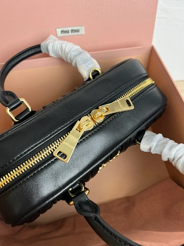 All Categories Official Website "Brand Women's Bags" Women's Bags 💙 miumiu 2026 Official Website MIUMIU Crossbody Bag