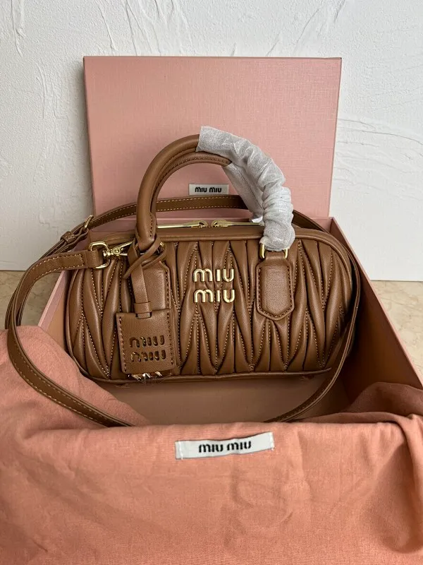 All Categories Official Website "Brand Women's Bags" Women's Bags 💙 miumiu 2026 Official Website MIUMIU Crossbody Bag