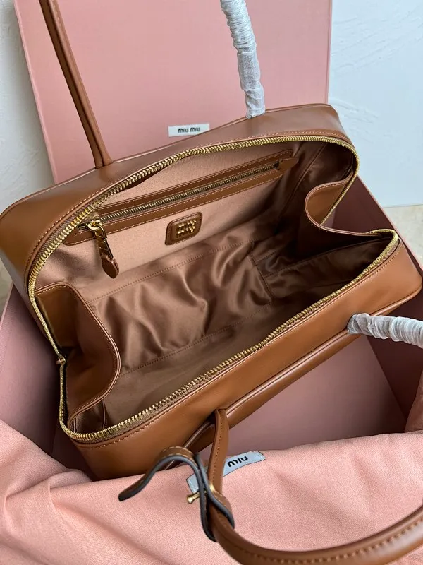 All Categories Official Website "Brand Women's Bags" Women's Bags 💙 miumiu 2026 Official Website MIUMIU Handbags