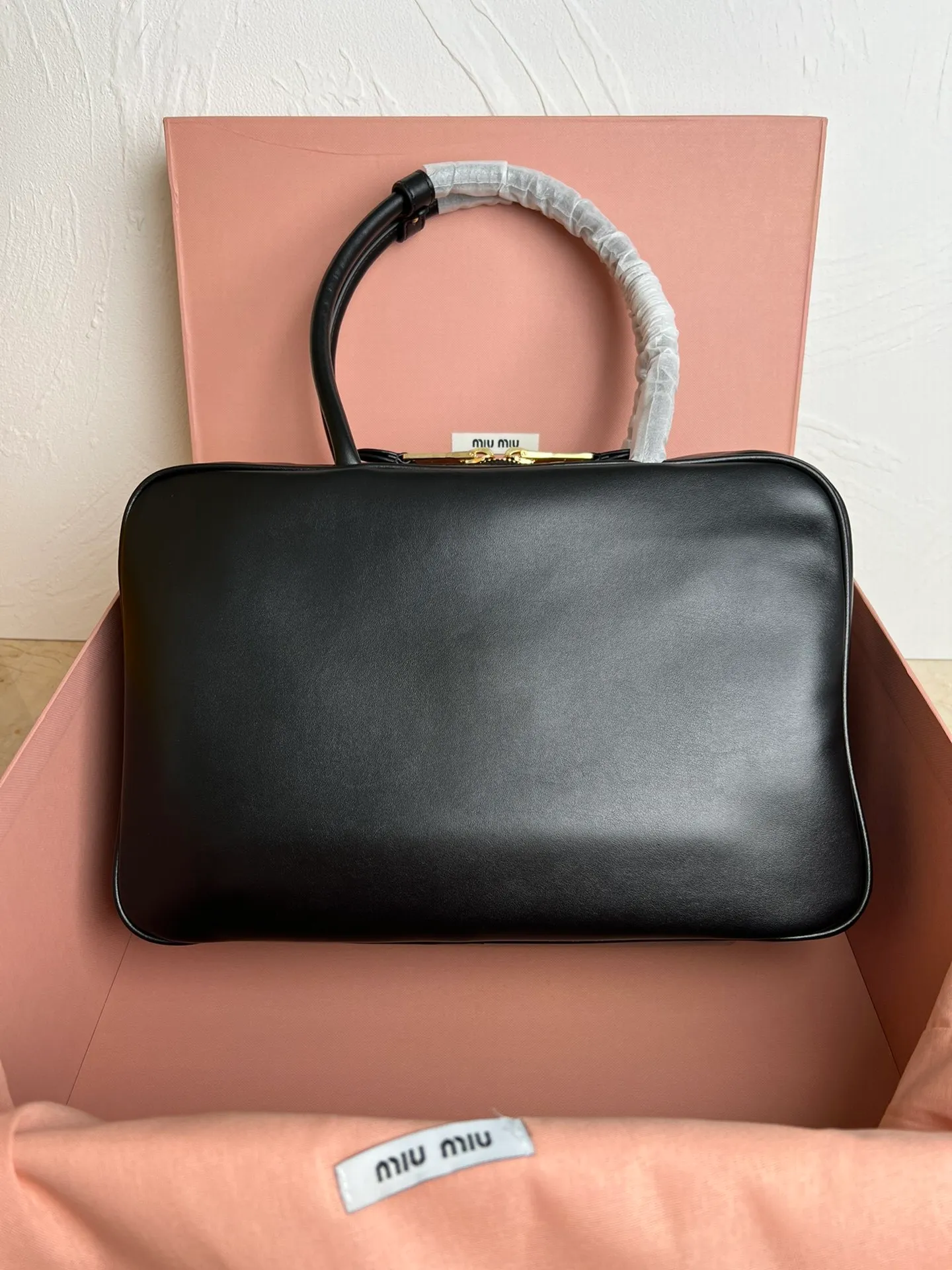All Categories Official Website "Brand Women's Bags" Women's Bags 💙 miumiu 2026 Official Website MIUMIU Handbags
