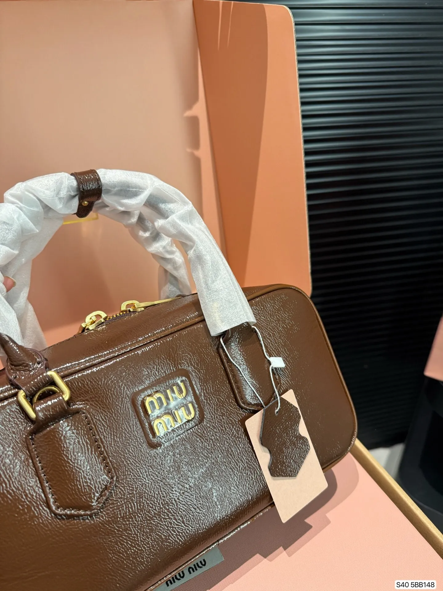 All categories Official website "Brand Women's Bags" Women's Bags 💙 miumiu 2025 new MIUMIU handbags