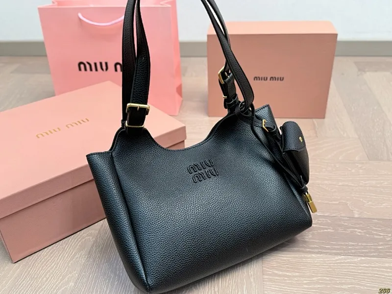 All categories Official website "Brand Women's Bags" Women's Bags 💙 miumiu 2025 new miumiu handbags