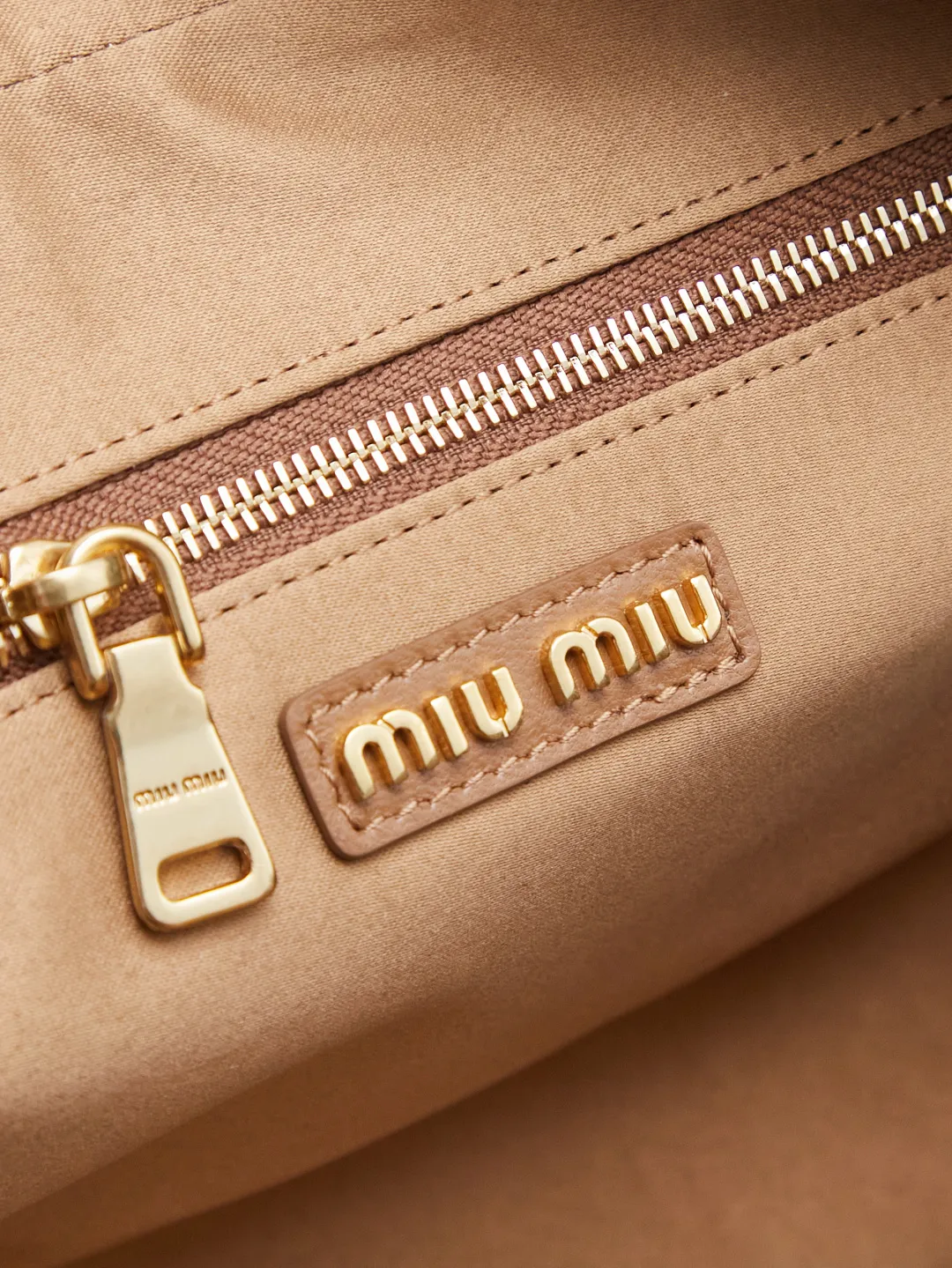 All Categories Official Website "Brand Women's Bags" Women's Bags 💙 miumiu 2026 New MiuMiu Bowling Handbags