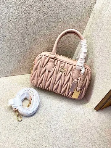 All categories Official website "Brand Women's Bags" Women's Bags 💙 miumiu 2023 new miumiu handbag wholesale