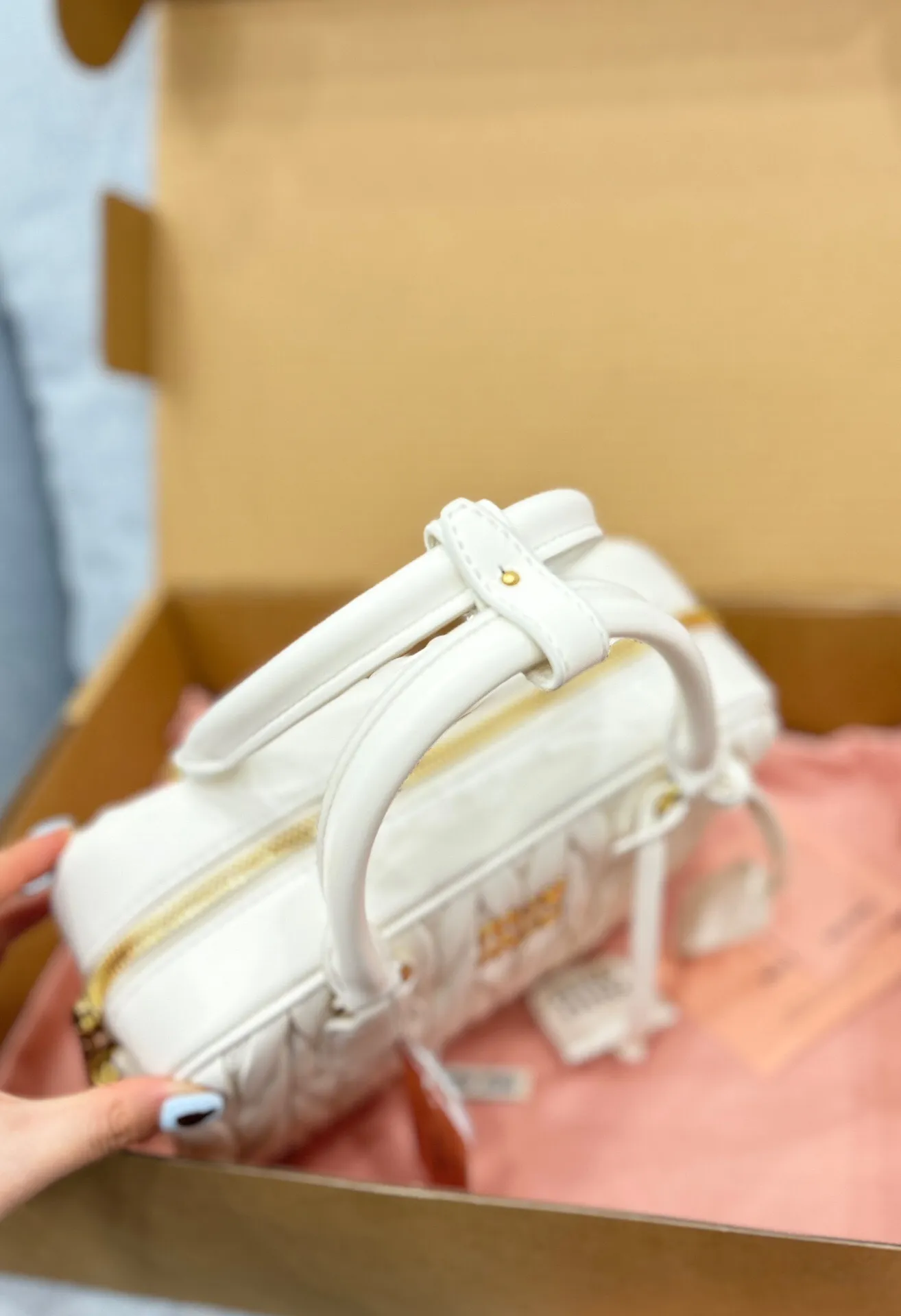 All categories Official website "Brand Women's Bags" Women's Bags 💙 miumiu 2024 new MIUMIU handbags