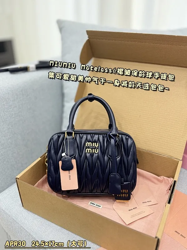 All categories Official website "Brand Women's Bags" Women's Bags 💙 miumiu 2024 new MIUMIU handbags