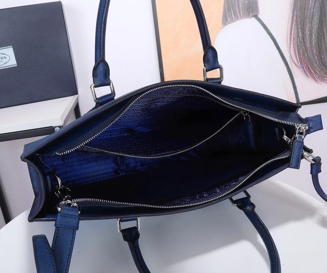 All categories 💚 Top version men’s bag 💚 PRADA 2023 official latest version PRADA briefcase