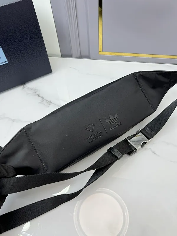 All Categories 💚 Top Version Men’s Bags 💚 PRADA 2023 Official Latest Version PRADA Belt Bag