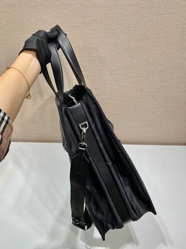 All categories 💚 Top version men’s bag 💚 PRADA 2023 official latest version PRADA handbag