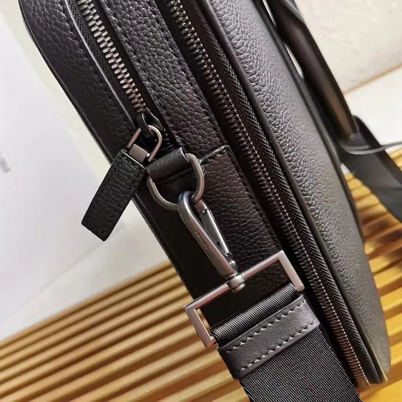 All categories 💚 Top version men’s bag 💚 PRADA 2023 official latest version PRADA briefcase