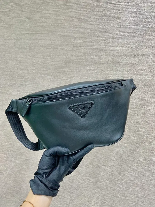 All categories 💚 Top version men’s bags 💚 PRADA 2023 official latest version PRADA full leather waist bag