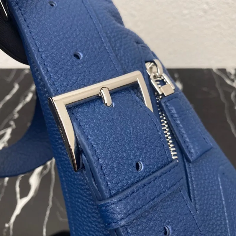 All Categories 💚 Top Version Men’s Bags 💚 PRADA 2025 New Prada Chest Bag