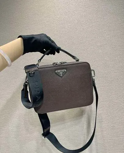 All Categories 💚 Top Version Men’s Bags 💚 PRADA 2026 New Prada Crossbody Bag