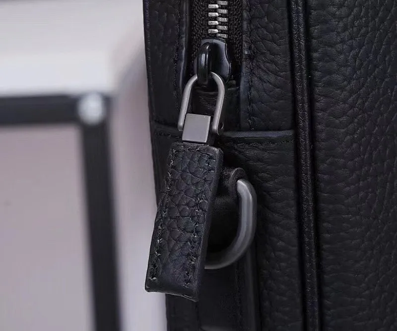 All categories 💚 Top version men’s bag 💚 PRADA 2023 official latest version PRADA briefcase