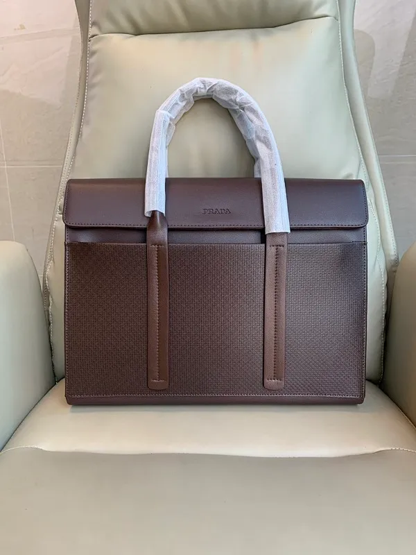 All Categories 💚 Top Version Men’s Bags 💚 PRADA 2024 New Prada Briefcase