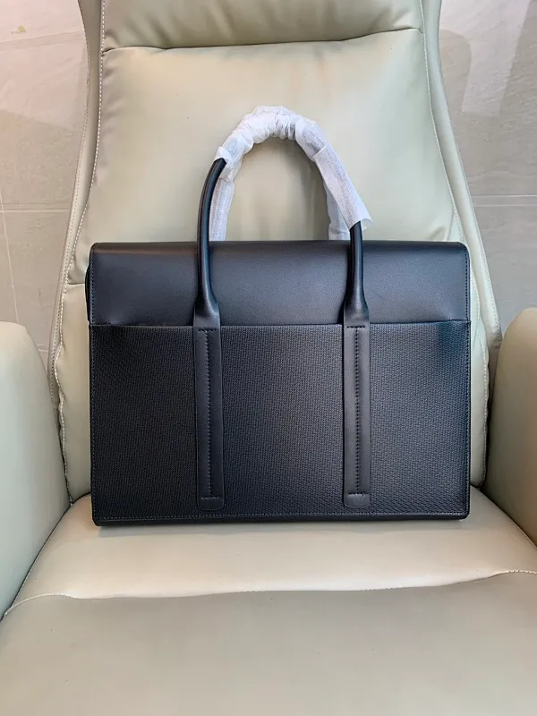 All Categories 💚 Top Version Men’s Bags 💚 PRADA 2024 New Prada Briefcase