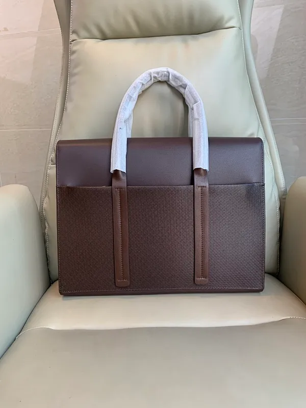 All Categories 💚 Top Version Men’s Bags 💚 PRADA 2024 New Prada Briefcase