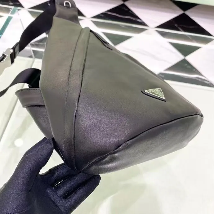 All Categories 💚 Top Version Men’s Bags 💚 PRADA 2023 Official Latest Version PRADA Belt Bag