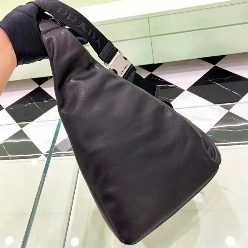 All Categories 💚 Top Version Men’s Bags 💚 PRADA 2023 Official Latest Version PRADA Belt Bag