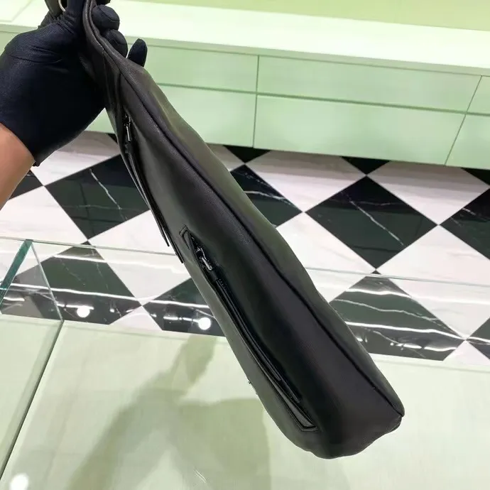 All Categories 💚 Top Version Men’s Bags 💚 PRADA 2023 Official Latest Version PRADA Belt Bag