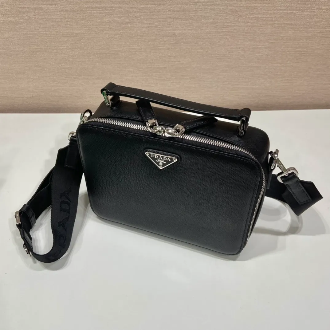 All Categories 💚 Top Version Men’s Bags 💚 PRADA 2026 New Prada Crossbody Bag