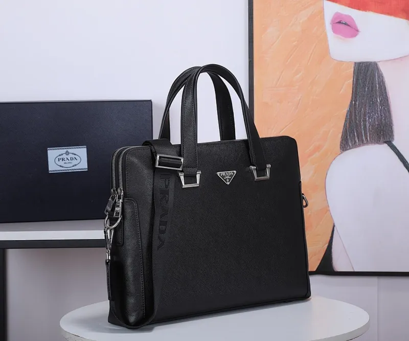 All Categories 💚 Top Version Men’s Bags 💚 PRADA 2026 Official Latest Version Prada Briefcase