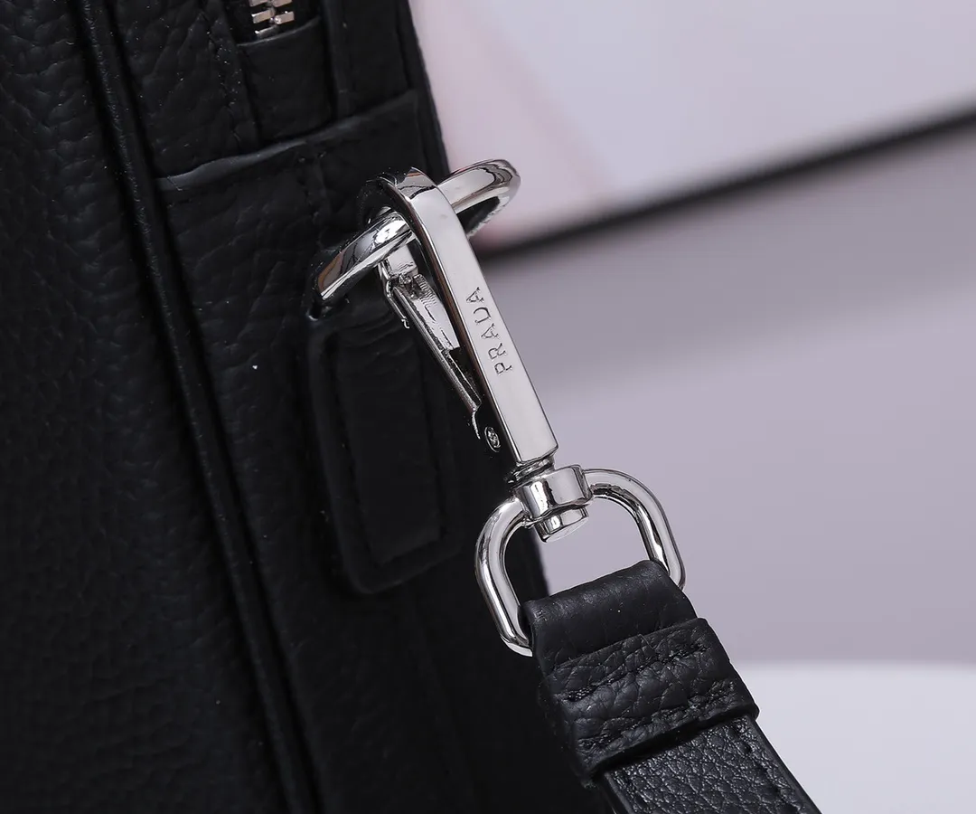 All categories 💚 Top version men’s bag 💚 PRADA 2023 official latest version PRADA briefcase