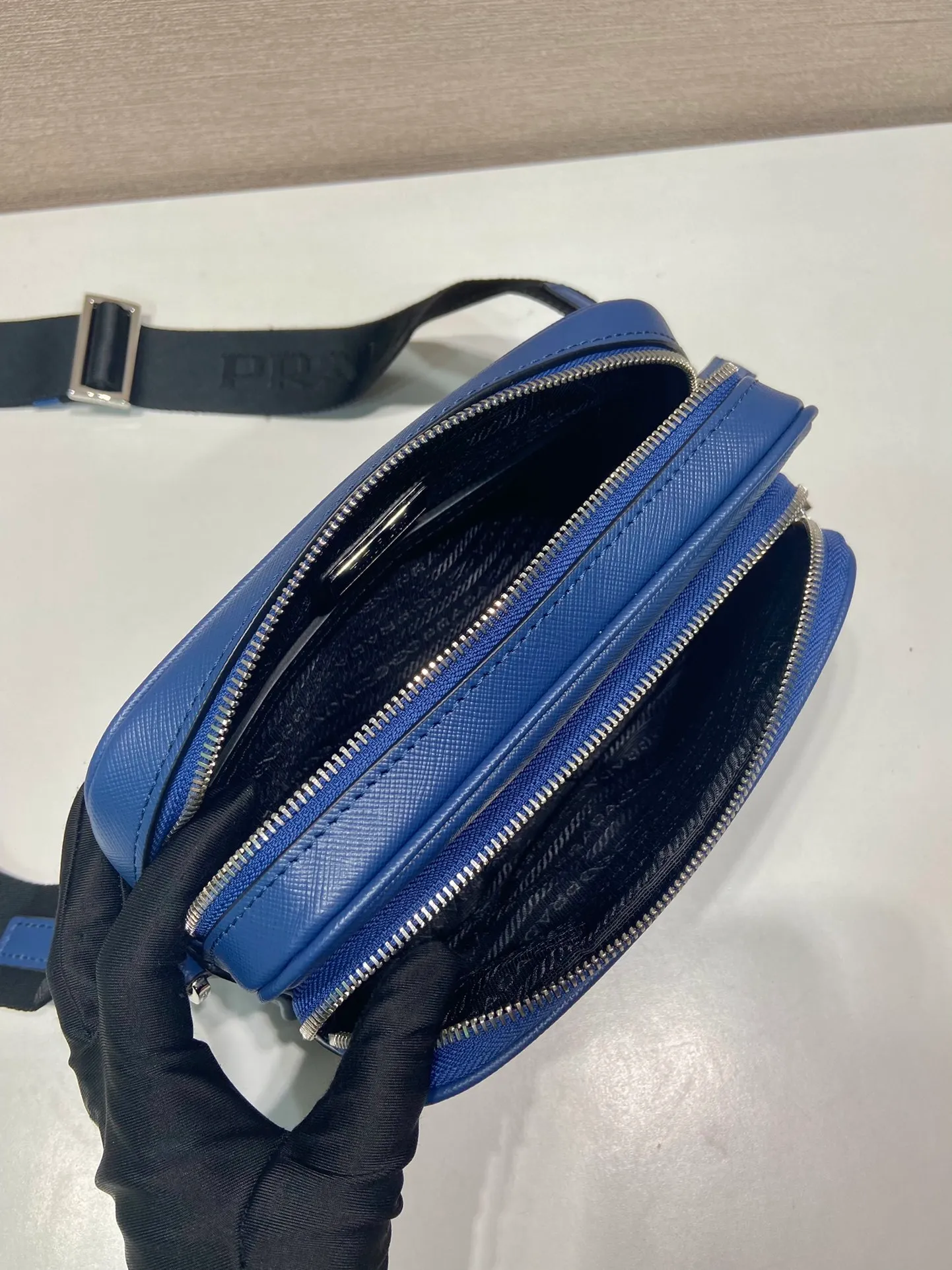 All Categories 💚 Top Version Men’s Bags 💚 PRADA 2026 New Prada Crossbody Bag