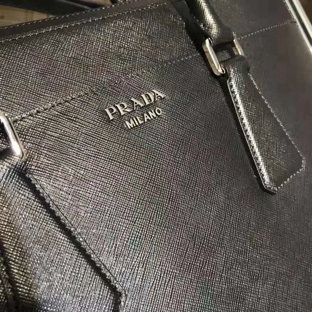 All Categories 💚 Top Version Men’s Bags 💚 PRADA 2026 Official Latest Version Prada Briefcase