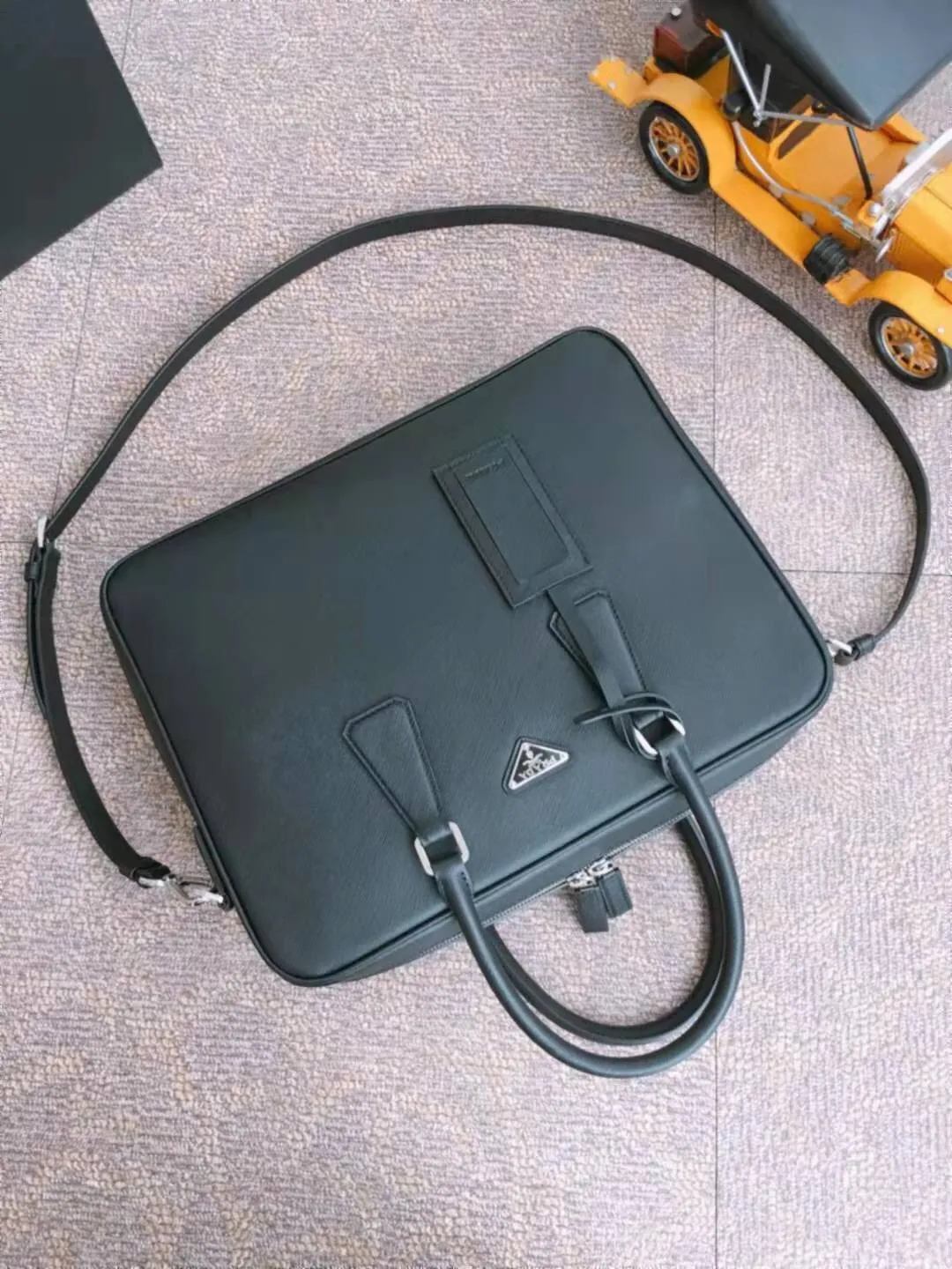 All categories 💚 Top version men’s bag 💚 PRADA 2023 official latest version PRADA briefcase
