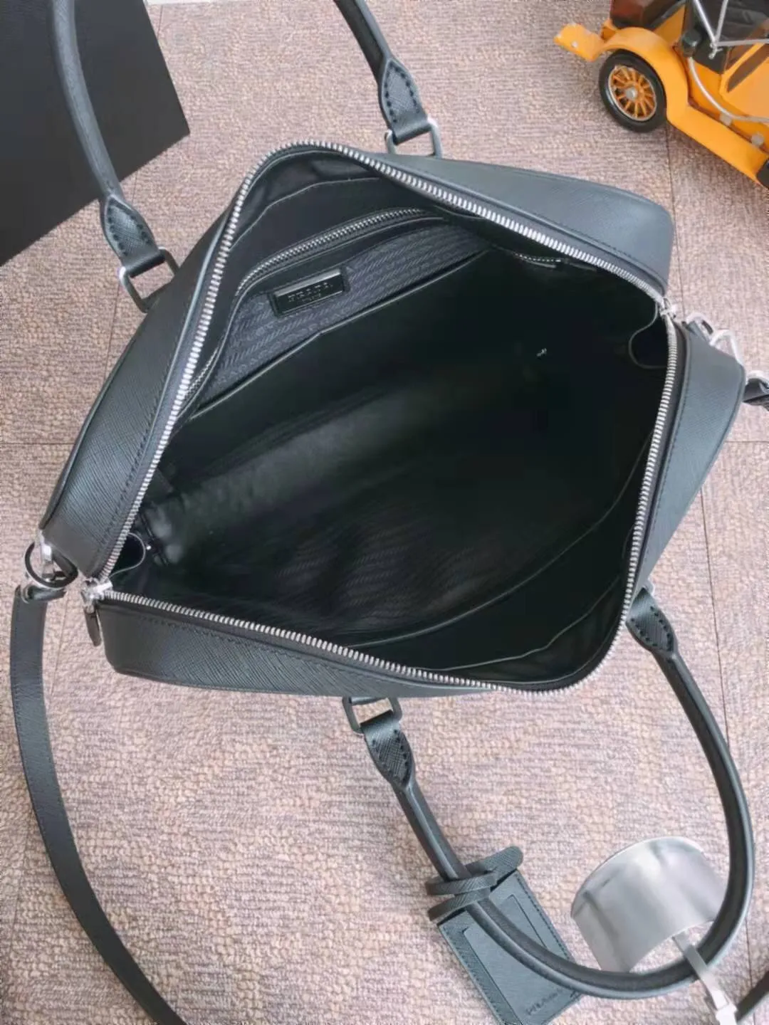 All categories 💚 Top version men’s bag 💚 PRADA 2023 official latest version PRADA briefcase