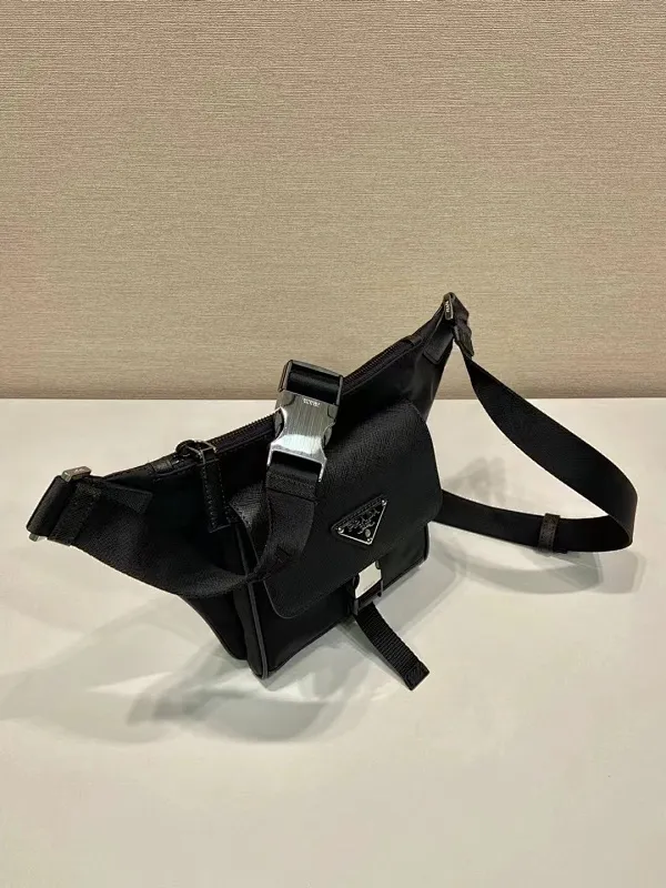 All Categories 💚 Top Version Men’s Bags 💚 PRADA 2026 New Prada Crossbody Bag