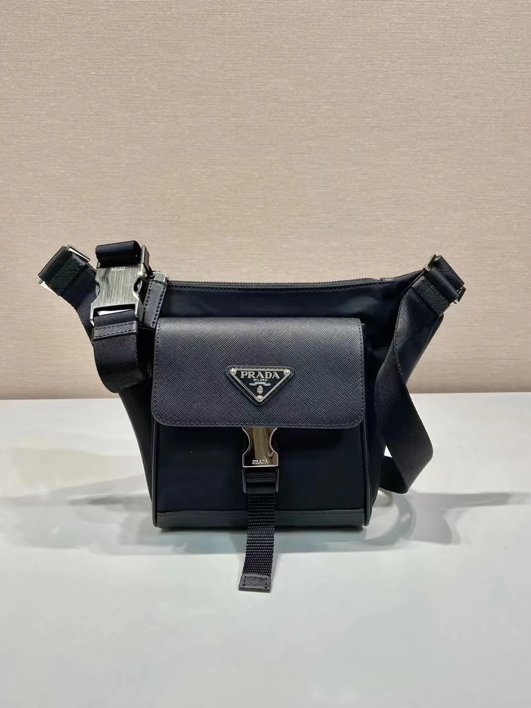 All Categories 💚 Top Version Men’s Bags 💚 PRADA 2026 New Prada Crossbody Bag