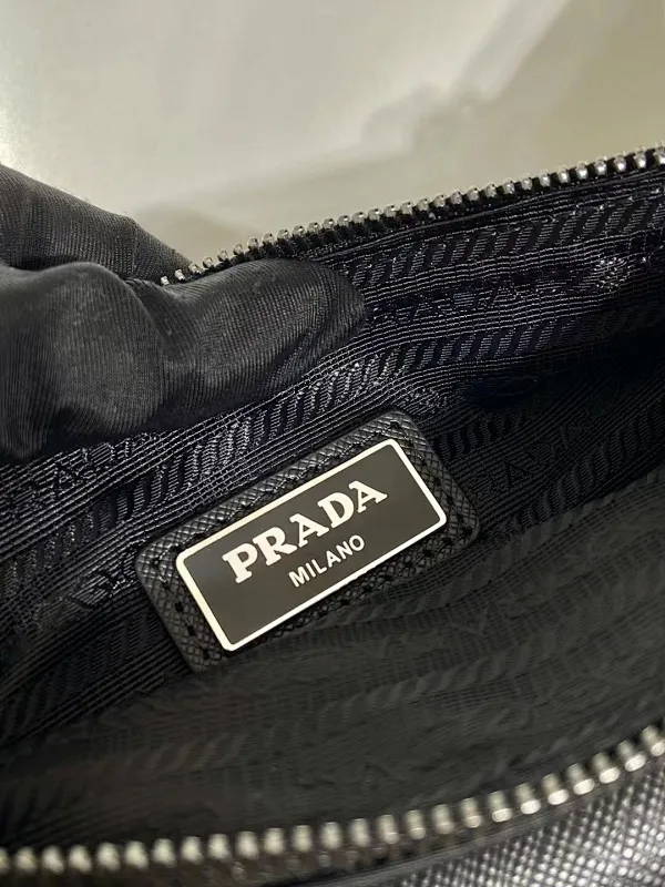 All Categories 💚 Top Version Men’s Bags 💚 PRADA 2026 New Prada Crossbody Bag
