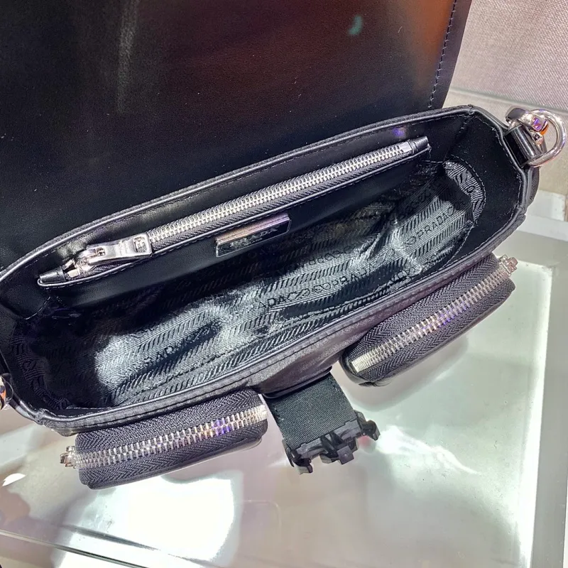 All Categories 💚 Top Version Men’s Bags 💚 PRADA 2024 New Prada Crossbody Bag