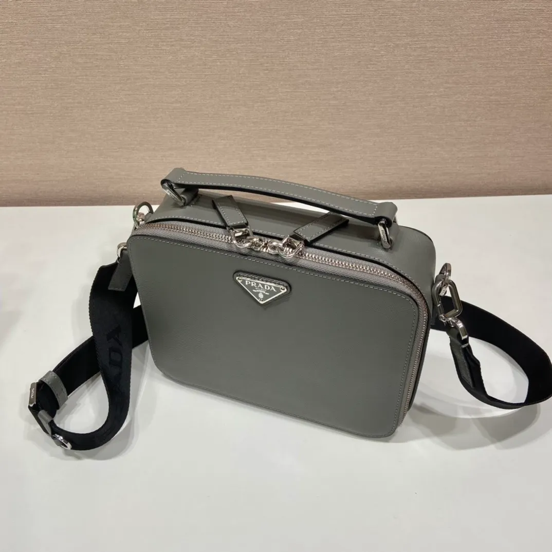 All Categories 💚 Top Version Men’s Bags 💚 PRADA 2026 New Prada Crossbody Bag