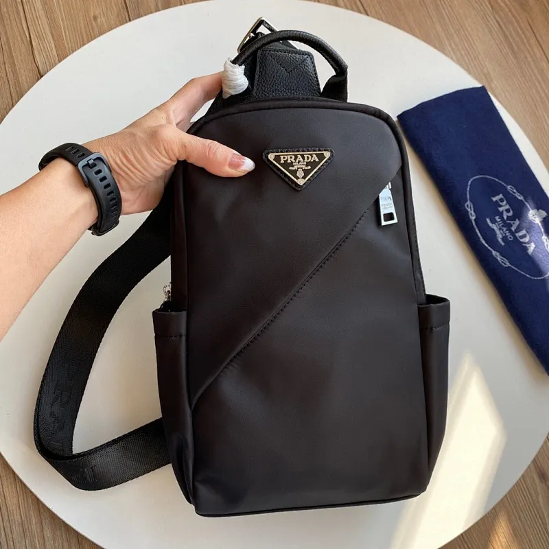 All Categories 💚 Top Version Men’s Bags 💚 PRADA 2024 New Prada Chest Bag